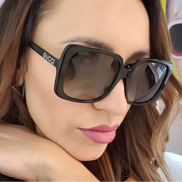 New🔥🔥 - GUCCI Grey Gradient Square Ladies Sunglasses
GG0728SA 001 57 - Picture 3 of 16